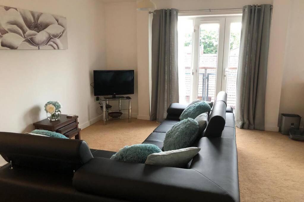 Liverpool, Superb City Centre Apartment With Parking Екстериор снимка